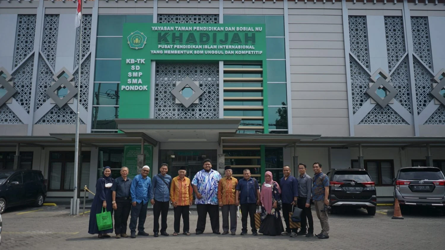 Yayasan Khadijah Terima Kunjungan Perguruan Panca Budi Medan