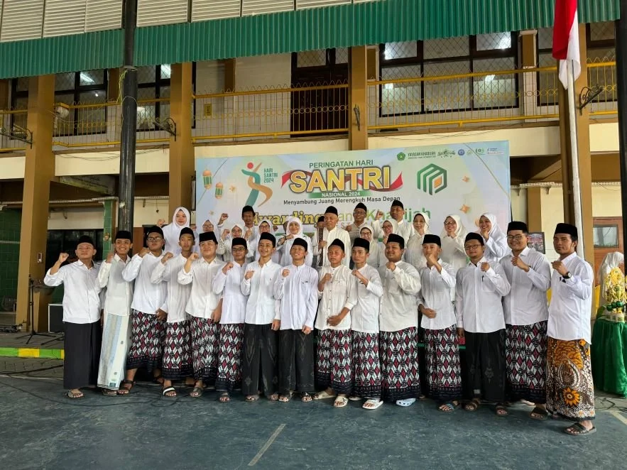 Peringatan Hari Santri, Sekolah Khadijah Gelar Apel & Awarding SKF 2024