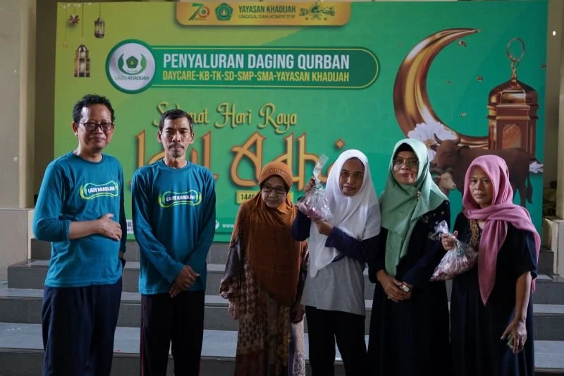 Sembelih 53 Ekor Hewan Kurban, Yayasan Khadijah Tanamkan Keteladan Nabi Ibrahim AS